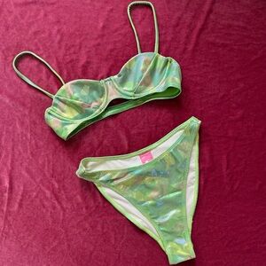 AMERICAN APPAREL • ULTRA RARE CALI SUN & FUN GREEN HOLOGRAPHIC UNDERWIRE BIKINI